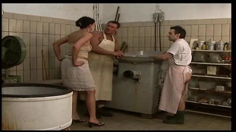 Swinger Party In The Fabric Blowjob Blowjob Porn XHamster