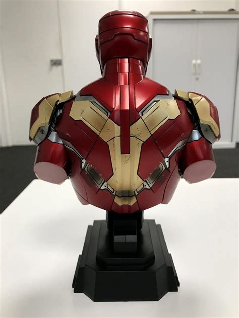 Review Hot Toys Buste Iron Man Mark Xliii Marvel Swafol Officiel