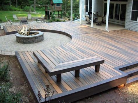 Floating Deck Design Ideas For Your Backyard