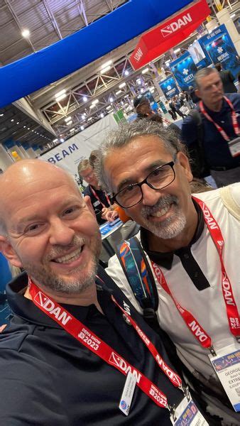 dema show extreme divers