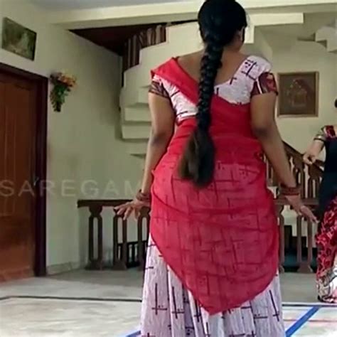 Neepa Tamil Tv Actress PonDTS Hot Saree Photo Starcelebblog