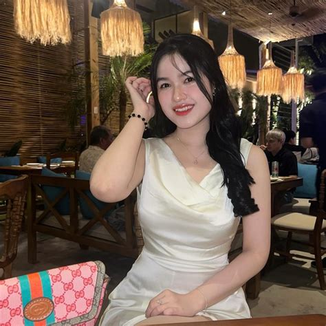 Tr T K O V I K S L Ng Th Ng Tri U Hot Girl K Ng Nh Qu Valentine Khi N D N T Nh