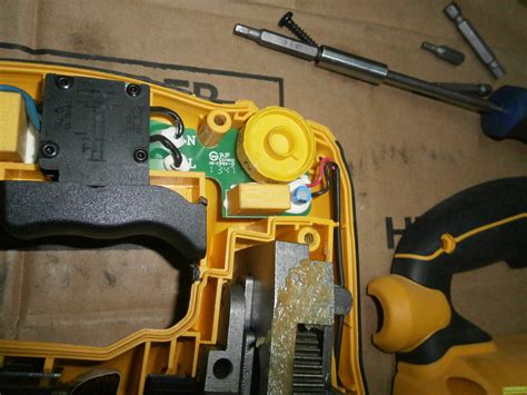 Лобзик DeWalt DW349-liru - DeWalt - Всё о ремонте инструмента