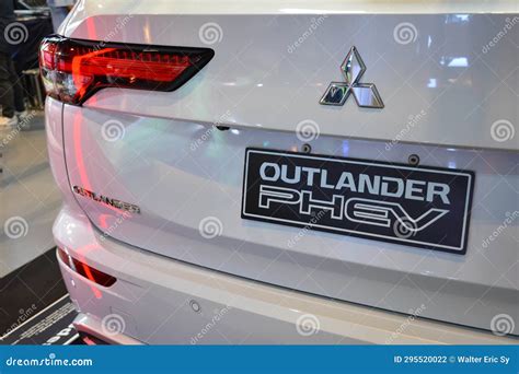 Mitsubishi Outlander Phev Ev S Awc At Brussels Motor Show Crossover