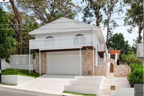 132 Victor Street Holland Park Qld 4121 Domain