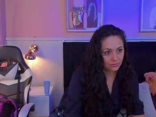 Hanny Milf Nude On Adult Cam In Her Live Porn Chat PrettyPussy