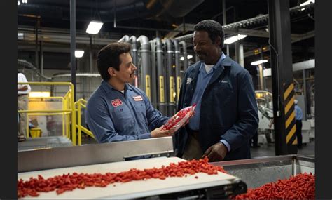 Flamin Hot Trailer Disney Plus La Storia Delle Cheetos FotoNerd