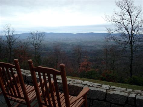 Amicalola Falls State Park, Hiking Georgia - Adventurous Vegan