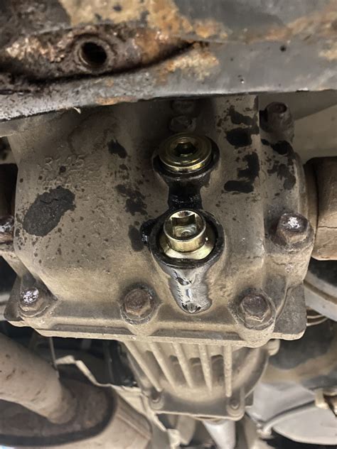 Замена масла мкпп и редукторов. — Renault Duster (1G), 1,5 л, 2017 года ...