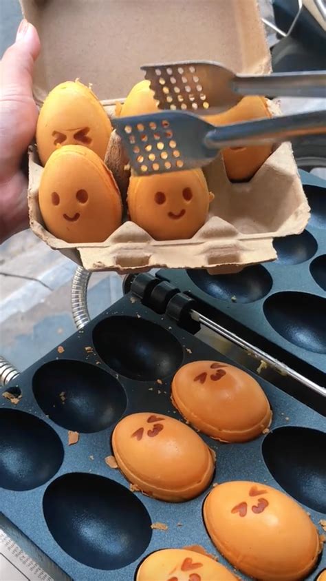 Hot trend Hết bánh đồng xu phô mai lại đến bánh trứng lòng đào