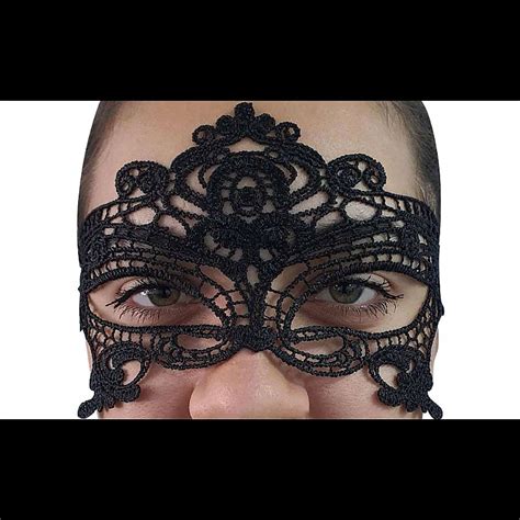 Mascara Er Tica Em Renda Sedu O In House Sex Shop