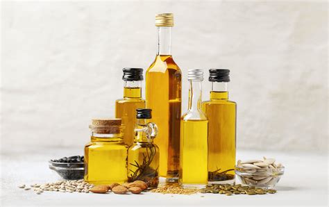 8 Types of Cooking Oils and When to Use Them | Clover Health