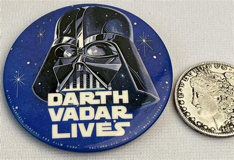 Lot Vintage 1977 Star Wars Darth Vader Lives Pinback Button