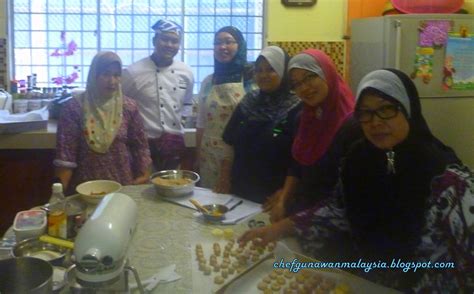 Chef Obie Kelas Masakan 1001 Info And Resepi Kelas Biskut Raya Tradisional Dan Moden Chef Obie 2013