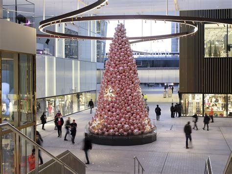 Zurich Airport reports strong passenger growth in November 2025