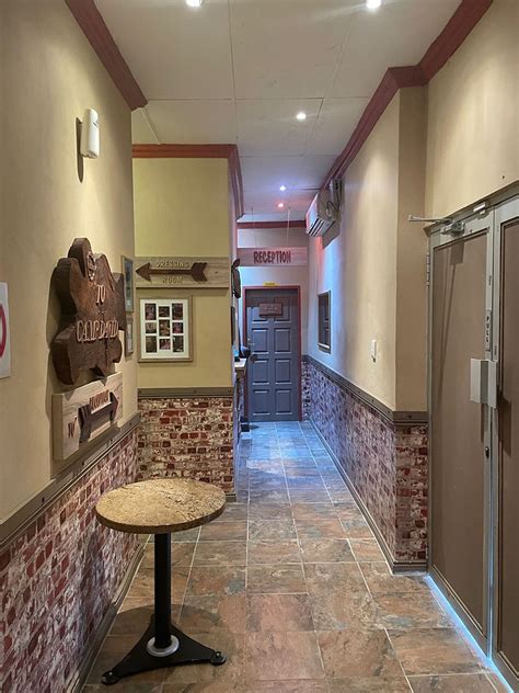 Camp David Nude Bar Late Night Cruisin