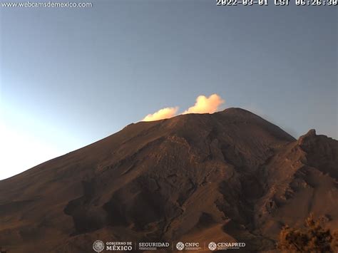 El Volc N Popocat Petl Emite Exhalaciones De Baja Intensidad Y