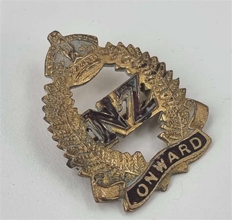 New Zealand Onward Sweetheart Badge Kc Trade In Military