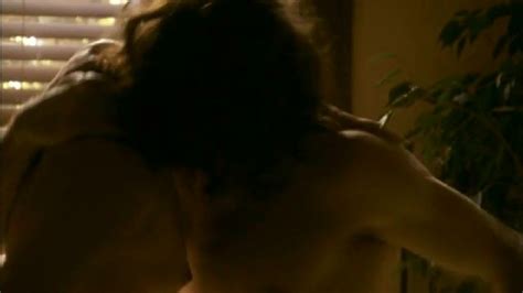 Naked Valérie Cantin in La coupure