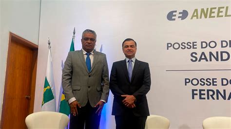 Presidente Da Agr Prestigia Posse Do Novo Diretor Geral Da Aneel Agr