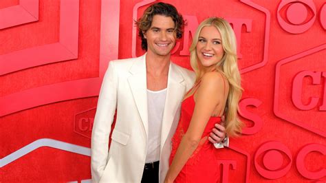 Kelsea Ballerini Shares Heartwarming Tribute To Boyfriend Chase Stokes