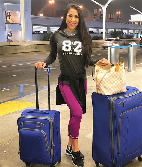 Likes Comments Jen Ronzitti Ifbb Bikini Pro Jenronfit On