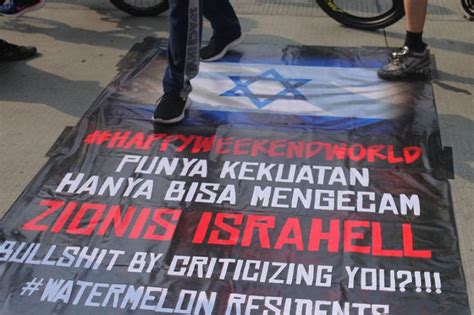 Ekonom Buka Bukaan Soal Dua Sisi Boikot Produk Pro Israel