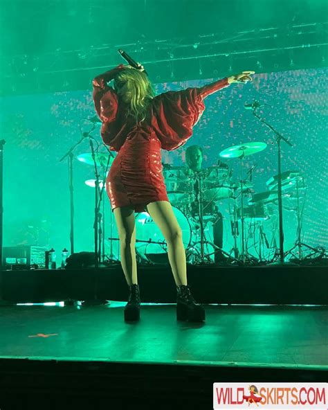 Lauren Mayberry Nude Leaked Photos And Videos WildSkirts