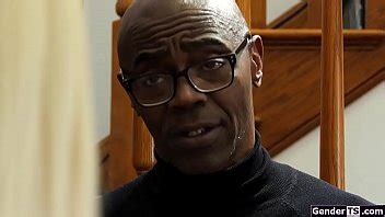 Gros Seins Ts Nadia Love Chevauche Anale Noire XVIDEOS