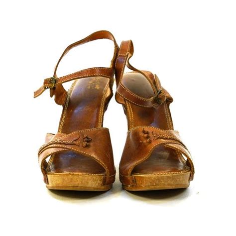 70s Wooden Platform High Heel Brown Leather Clog Sandals Vintage Women