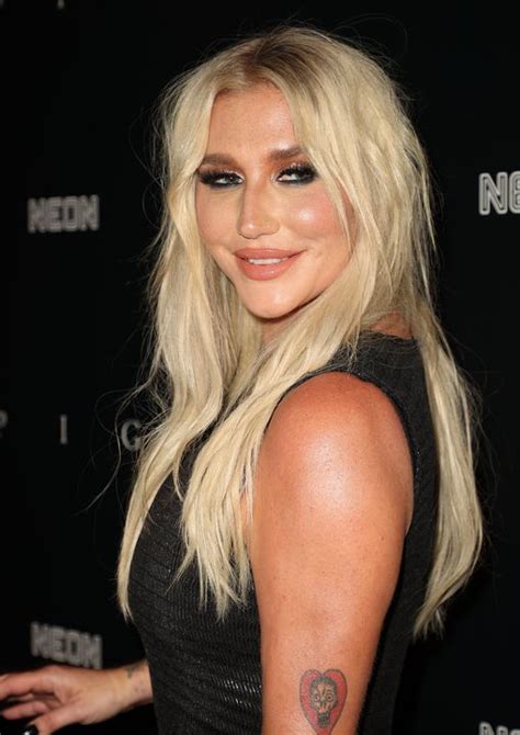 Kesha Wore A Naked Dress With A Thong At The Neon Premiere Of Pig