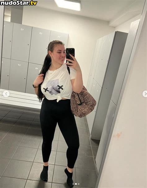 Eliz Gry Eliz Gry Eliz Gry Nude Onlyfans Photo Nudostar Tv