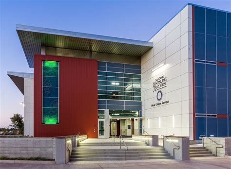 Mesa College Continuing Education Center – SGPA Architecture and Planning