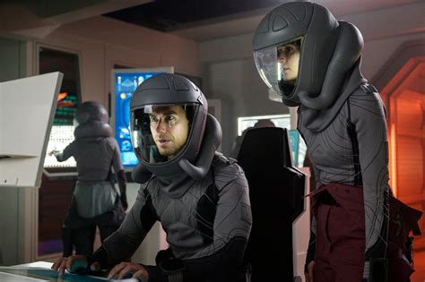 Watch The First 5 Minutes Of Syfys New Series The Ark