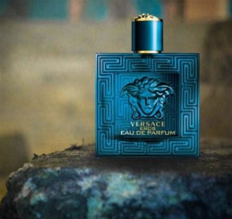 Los 10 perfumes de hombre más vendidos en Tendenzias