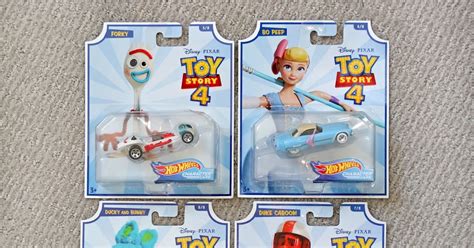 Dan The Pixar Fan Toy Story 4 Hot Wheels Character Cars Collection Buzz Lightyear Carnival