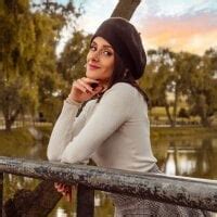 Alice milf 免费直播表演和XXX聊天 xHamsterLive