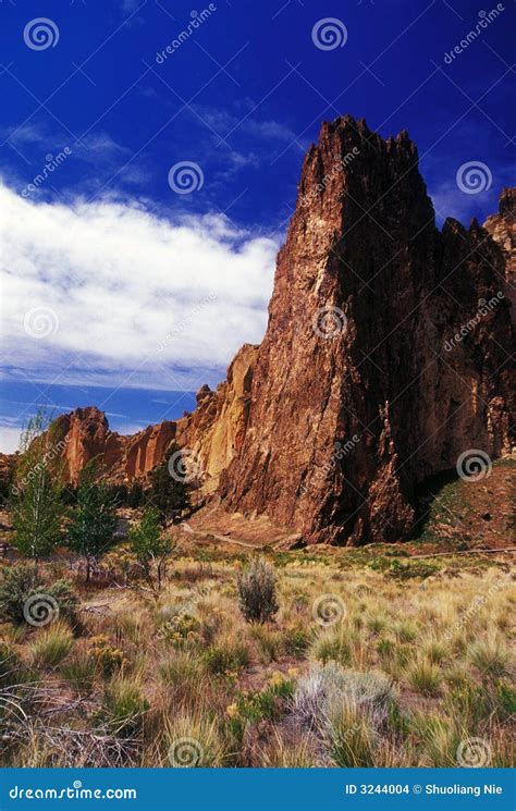 smith rock stock photo image  park morning high rock