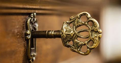 Hidden Antique Doorknob Museum Of Yakima Secrets | TouristSecrets