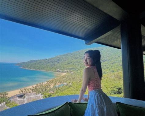 8 Hot Sexy Jenny Huynh Bikini Pics