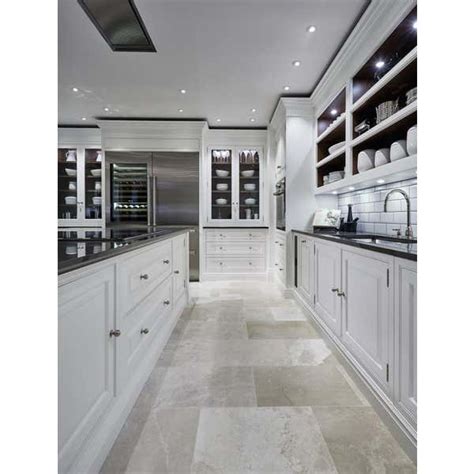 Tom Howley Devine In Frame Ex Display Kitchen