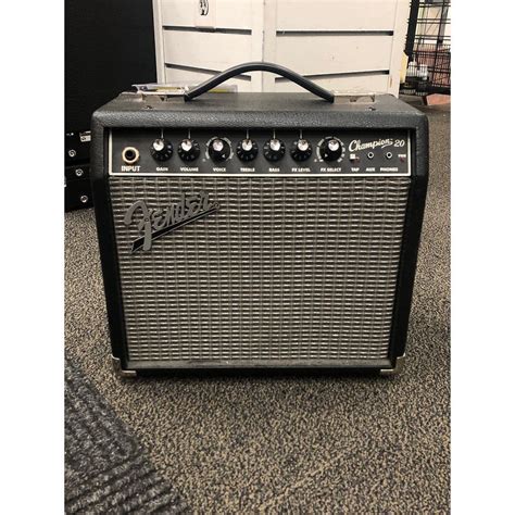 Buy Used Fender Champion 20 Combo Amp Guitar Combo Amplifier Sam Ash Music