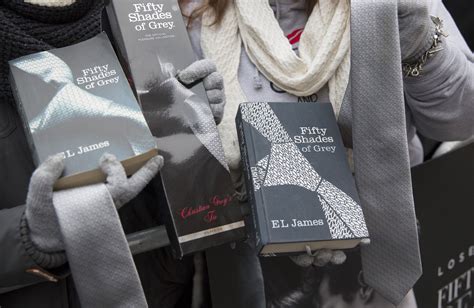 After Russian City Bans 50 Shades of Grey Film, Regional Book Stores