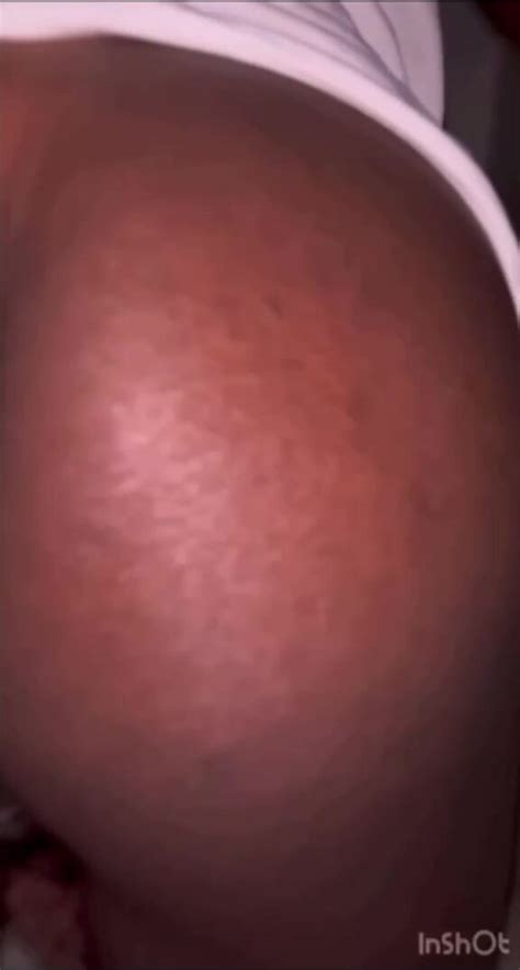 Trade Showing Ass ThisVid