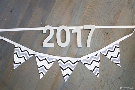 Simple New Year's Banner Decor - Sugar Bee Crafts
