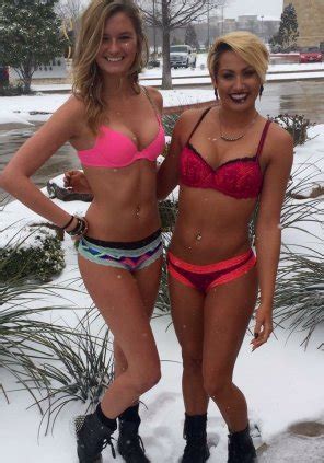 Snowy Sluts Porn Pic
