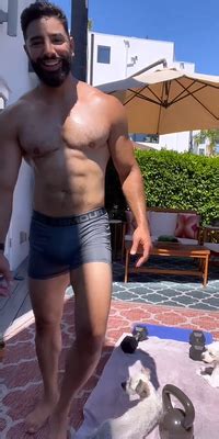 Photos Videos Hot Trans Males Page LPSG