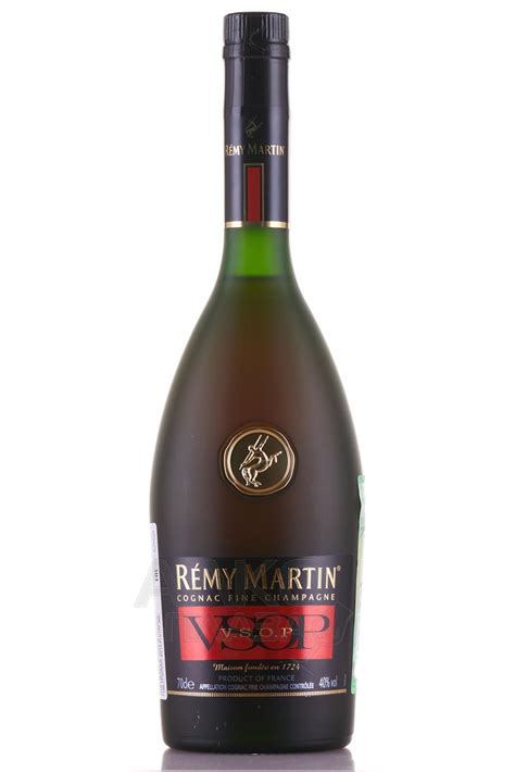 Remy Martin VSOP - купить коньяк Реми Мартин ВСОП 0.7 л - цена