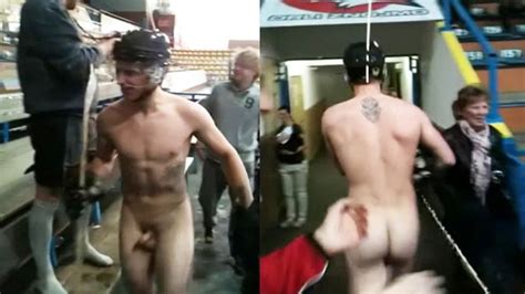Naked Ice Hockey Sexy Player Bare All