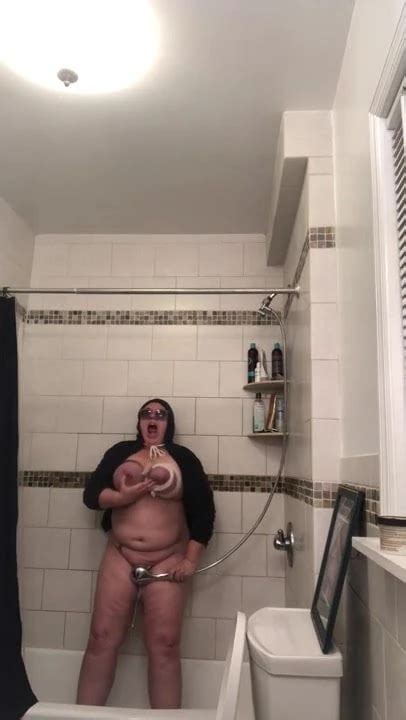 Masturbating With A Shower Head And Knife Sharpener Girl Masturbating Girl Masturbating Porn